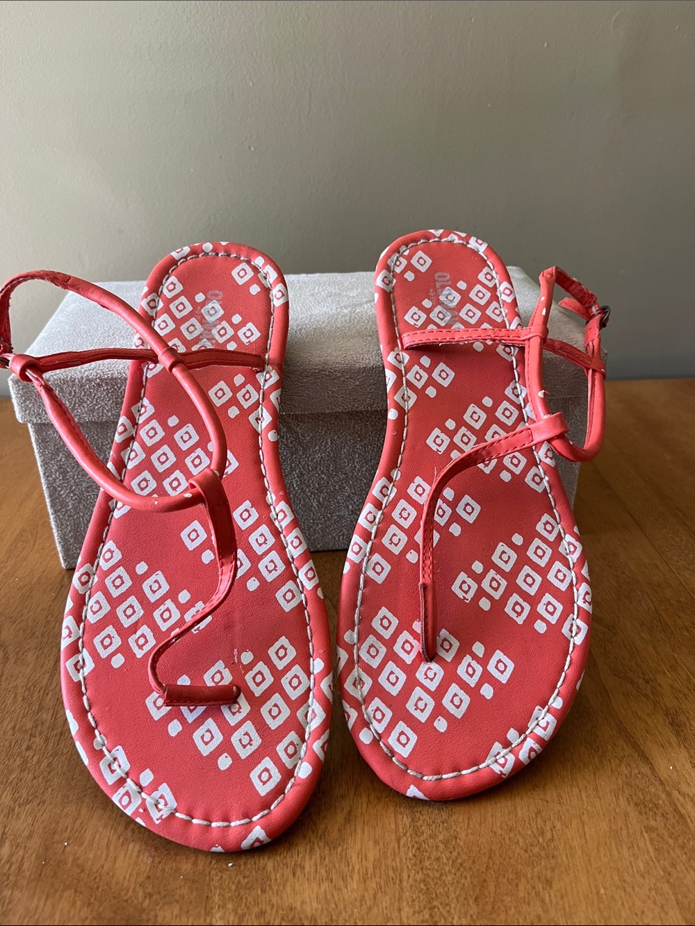 Old Navy Coral and White Patterned Strappy Sandals